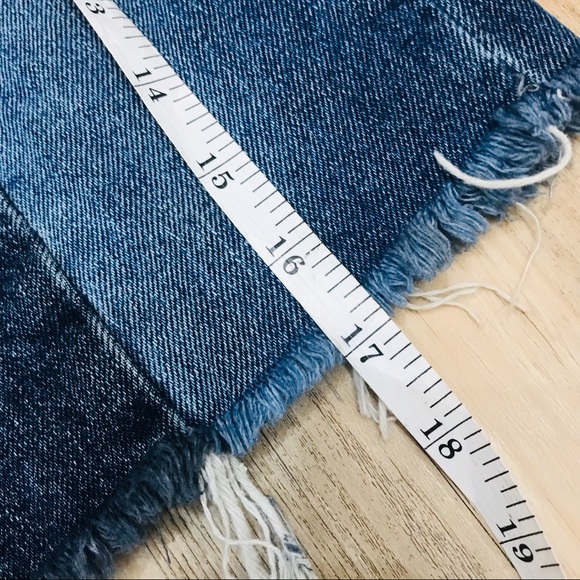 Urban Outfitters Bdg raw hem denim skirt sz Small - Picture 6 of 7